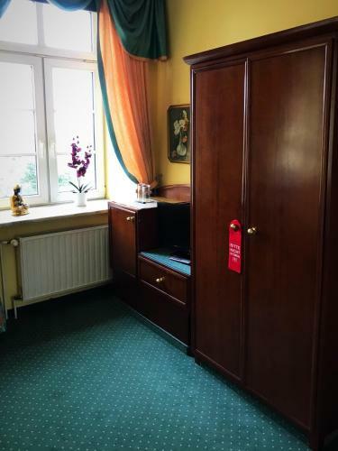 Hotel Am Schloss (frankfurt An Der Oder)