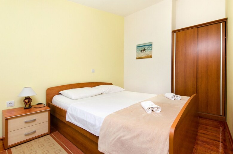 Apartments Liki