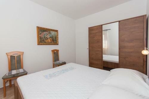 Apartments Marija Pisak