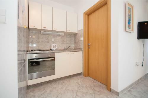 Apartments Marija Pisak