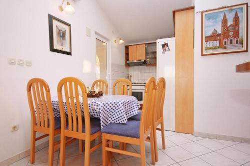 Apartment Pisak 5975e
