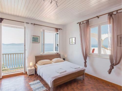 Apartamentos Studio Pisak With Sea View 09