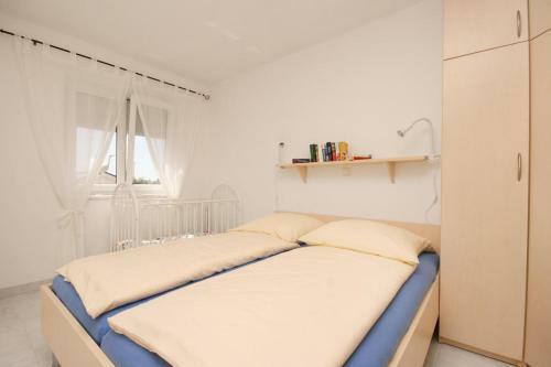 Apartment Pinezici 5464d