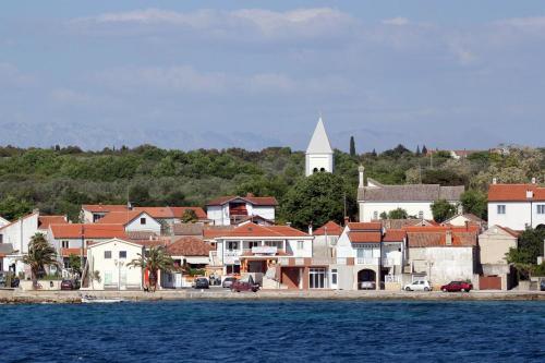 Apartments By The Sea Petrcane (Zadar) - 3280