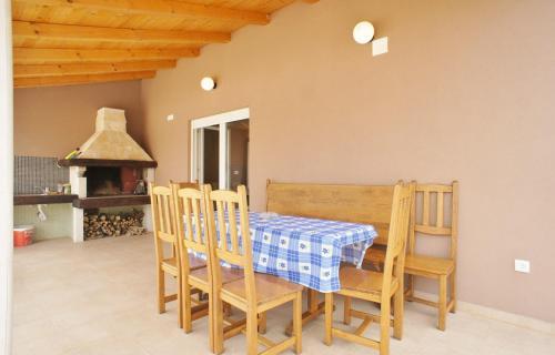 Holiday Home In Peroj/istrien 8650