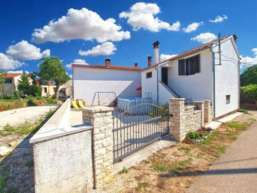 House Sandra 1430