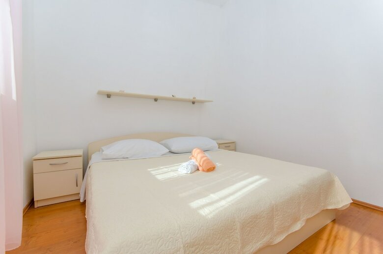 Apartments Goran