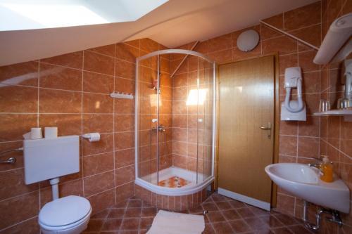 Hostal Sobe S Kupaonicom - Pakrac