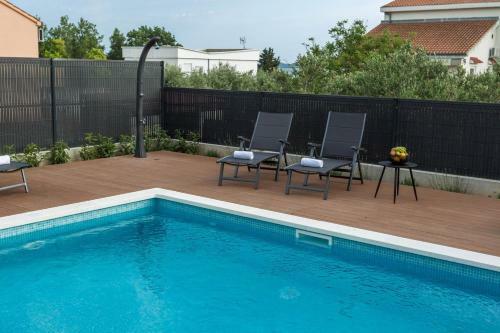 Apartamentos Villa Lasti With Private Swimming Pool