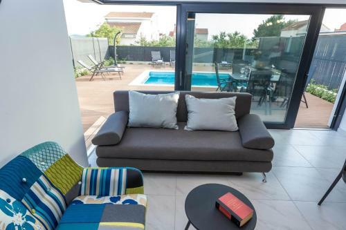 Apartamentos Villa Lasti With Private Swimming Pool