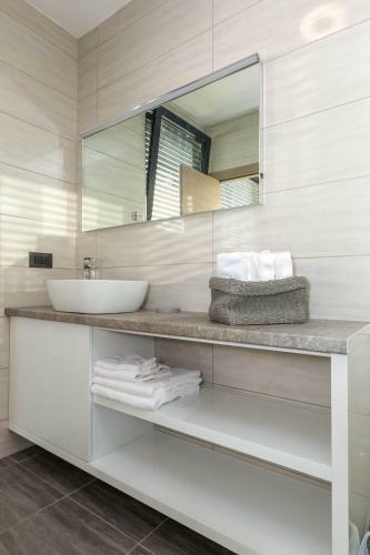 Apartamentos Villa Lasti With Private Swimming Pool