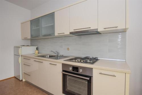 Apartment Pag 11358c
