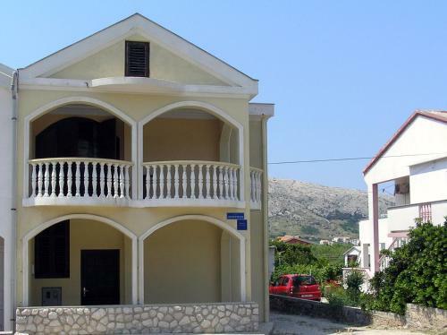 Apartamentos Nada