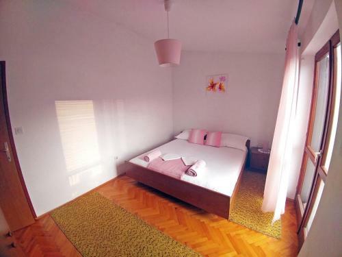 Apartments With A Parking Space Pag - 15442