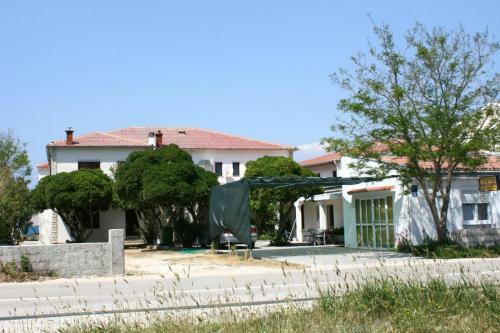 Hostal Triple Room Pag 531e