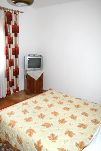Apartments By The Sea Pag - 532