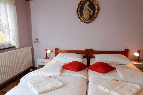 Hostal Apartment Sabina