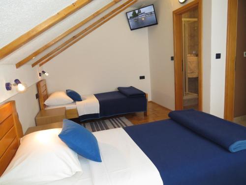 Hostal Apartman Miramare