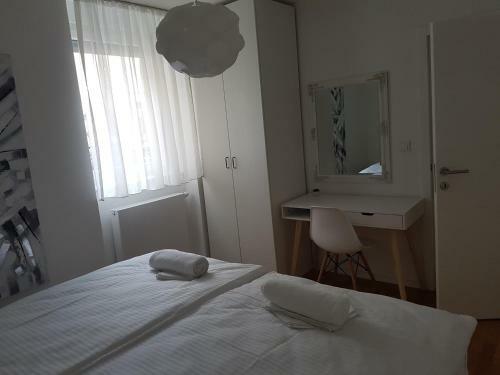 Hostal Home Apartmani I Sobe