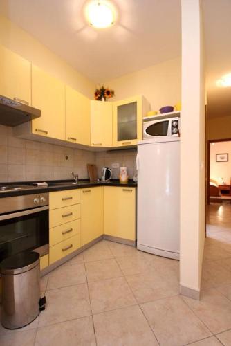 Apartments With A Parking Space Orebic (peljesac) - 10097