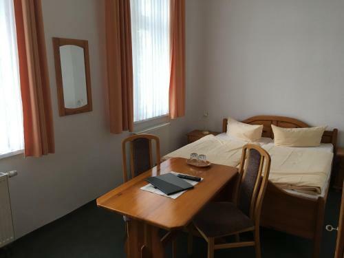 Hostal Stadtsee-pension Schade