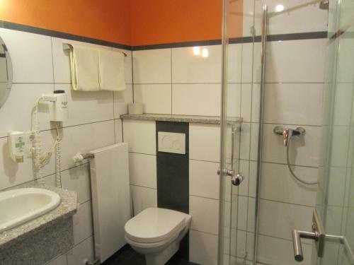 Land-gut-hotel Zur Burg N�rburgring-eifel