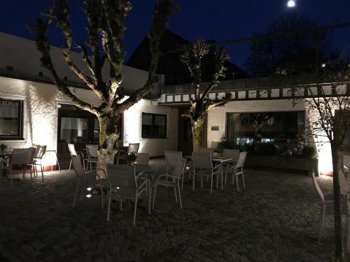 Hostal Hotel Gasthof Stern