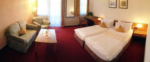 Hotel T�lzer Hof