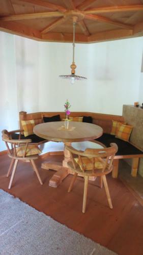 Apartamentos Landhaus Am Arzbach