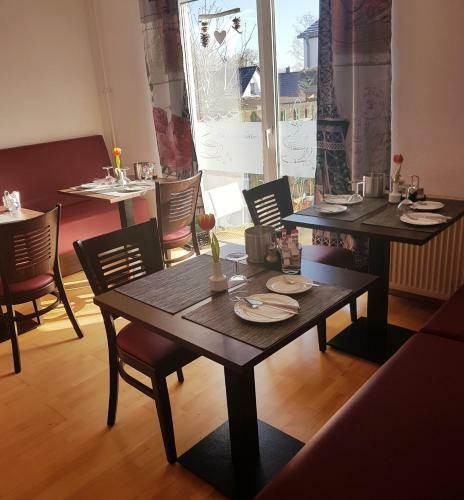 Hostal Hotel Schmerk�tter