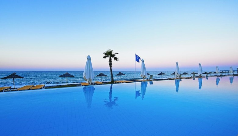 Hotel Grand Bay Beach Resort