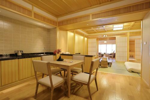 Beijing Gubei Water Town Yushe Hospring Hotel