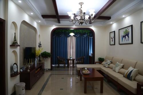 Zixing Fog Love Hostel