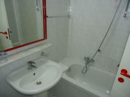 Hostal Camere Da Aldo In Centro Sirolo