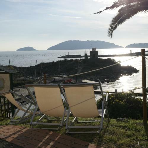 Bed & Breakfast Scuola Di Mare Santa Teresa