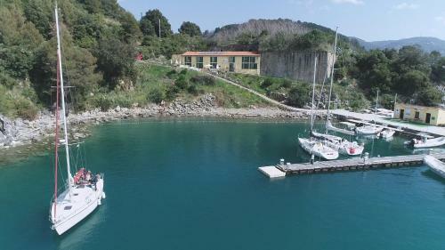 Bed & Breakfast Scuola Di Mare Santa Teresa