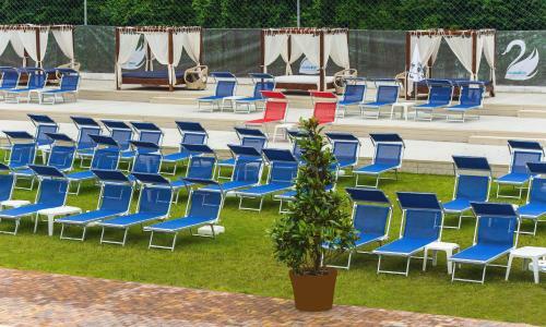 Hotel Domeniul D�mbu Morii