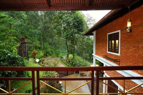Hotel Madhumanthra Resort