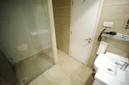 Hotel The Byke Suraj Plaza