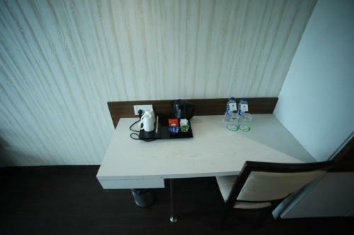 Hotel The Byke Suraj Plaza