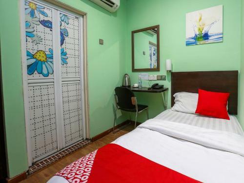 G Home Hotel