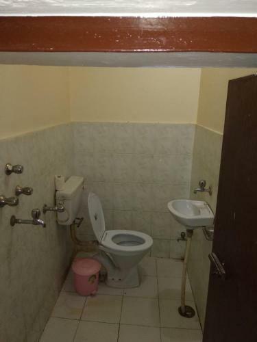 Hostal Ajay Guest House