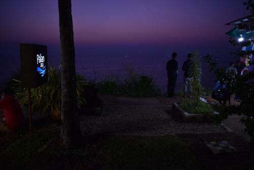 Hotel Palan Beach Resort