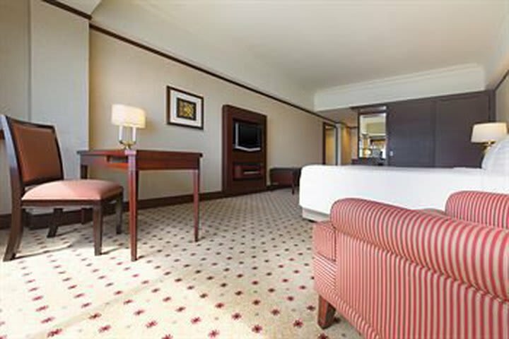 Hotel Le Meridien Kota Kinabalu