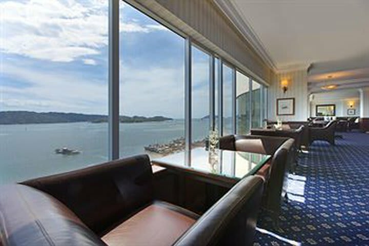 Hotel Le Meridien Kota Kinabalu