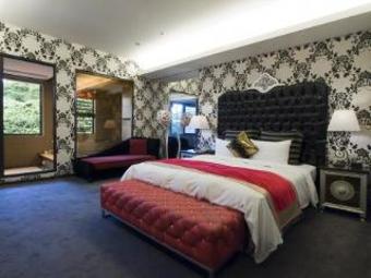 Golden Hot Spring Hotel