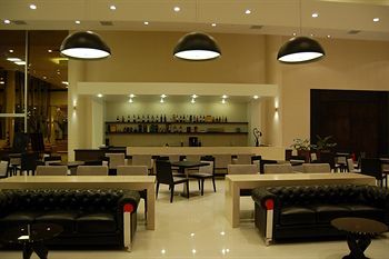 Hg Tower Hotel