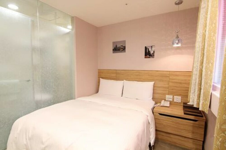 191 Hotel