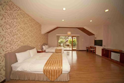 Hotel Crystal Resort