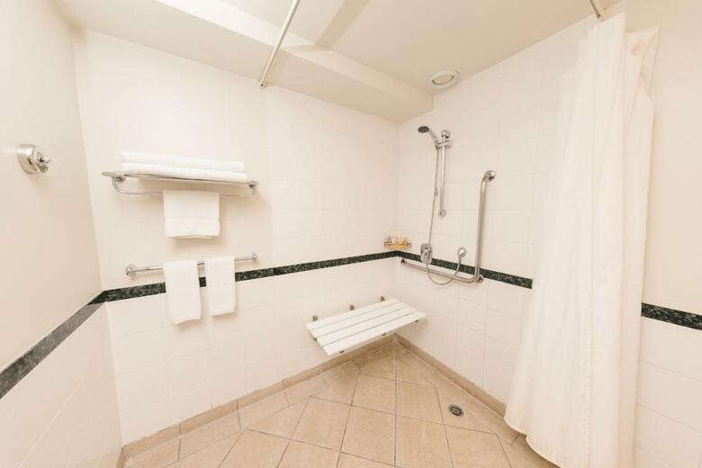 Amora Hotel Auckland